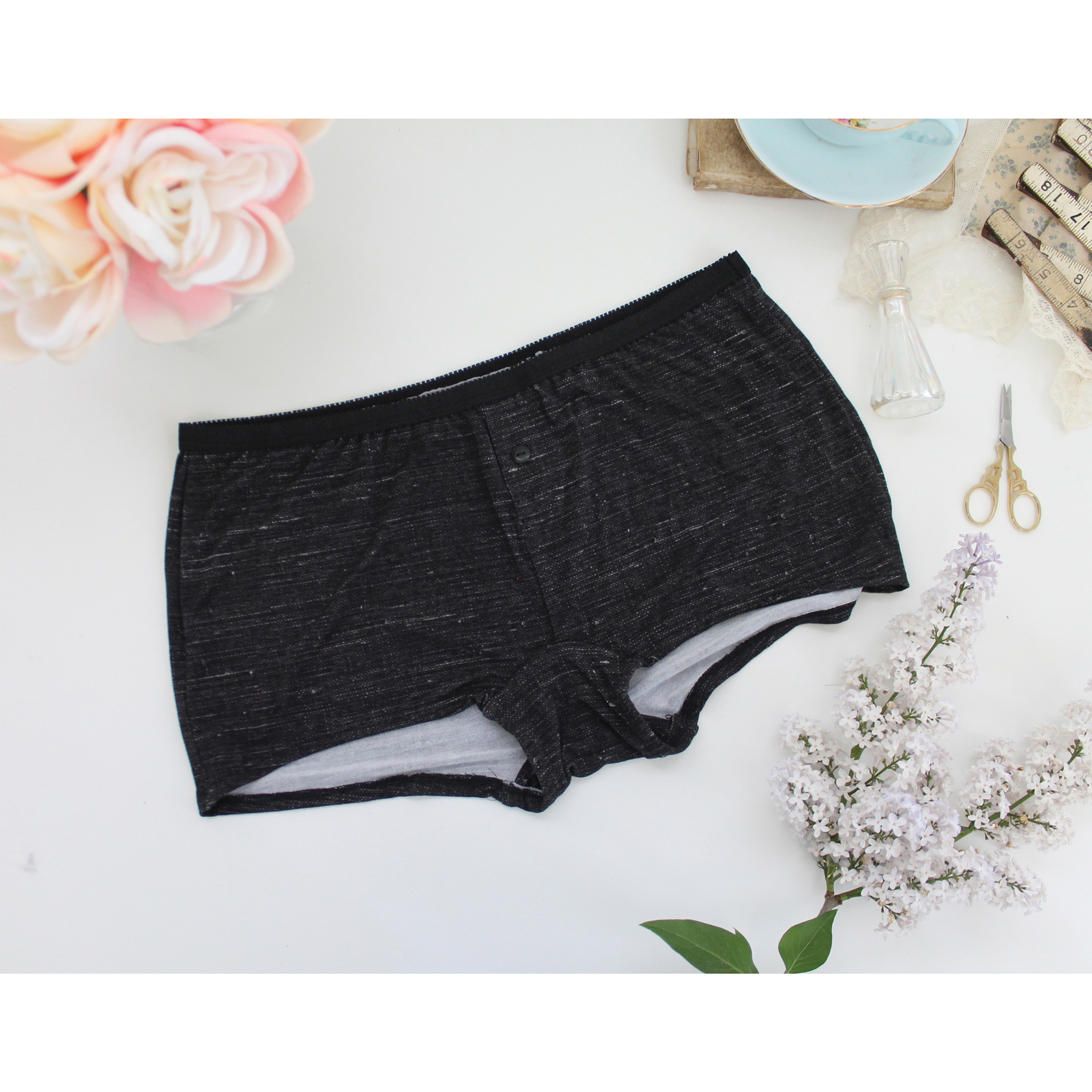 Boyshorts Panties Sewing Pattern PDF Sewing Pattern and Tutorial for Comfortable  Women's Lingerie -  Canada